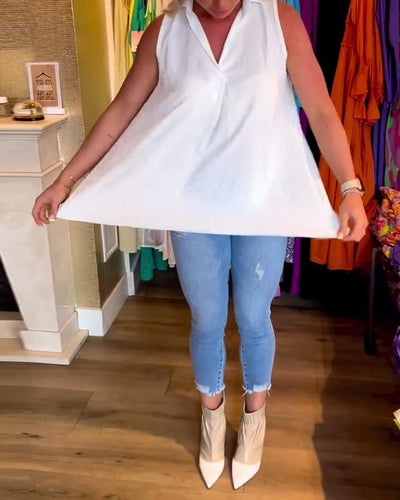 Laluna® | Top senza maniche con volant e colletto a revers