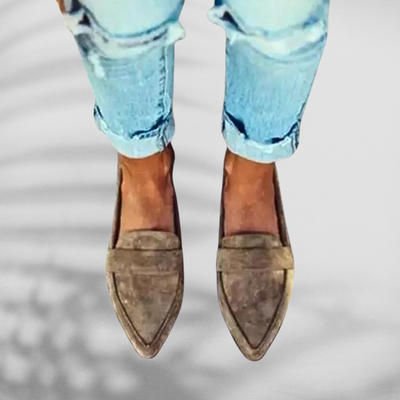 MALINA™ | Mocassini in suede a punta